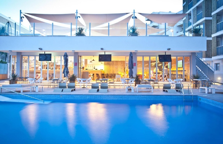 Swimming pools - 3