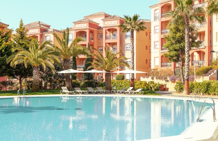 Swimming pools - 1