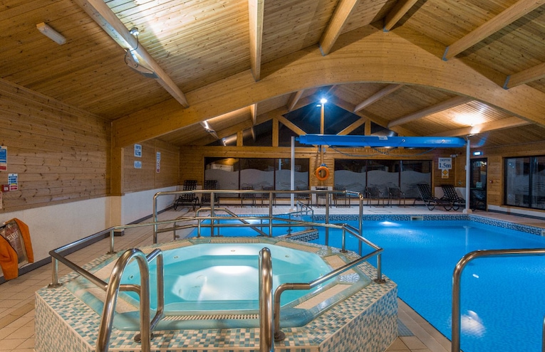 Swimming pools - 4