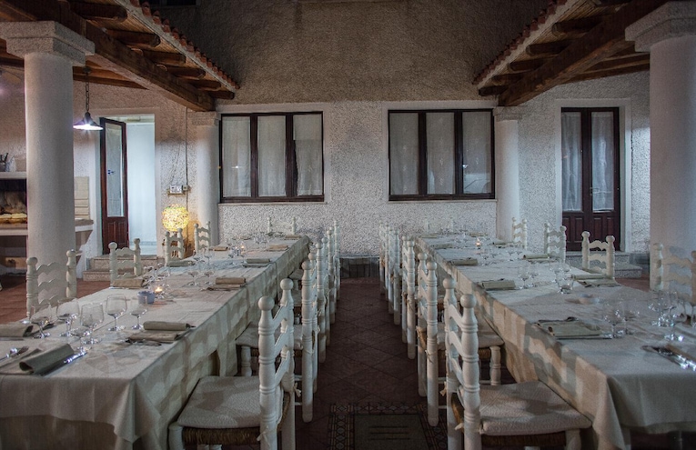 Restaurants - 7