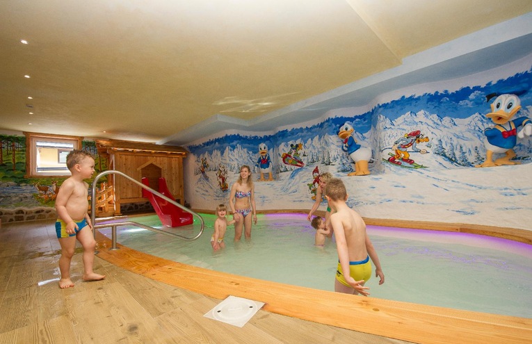 Swimming pools - 1