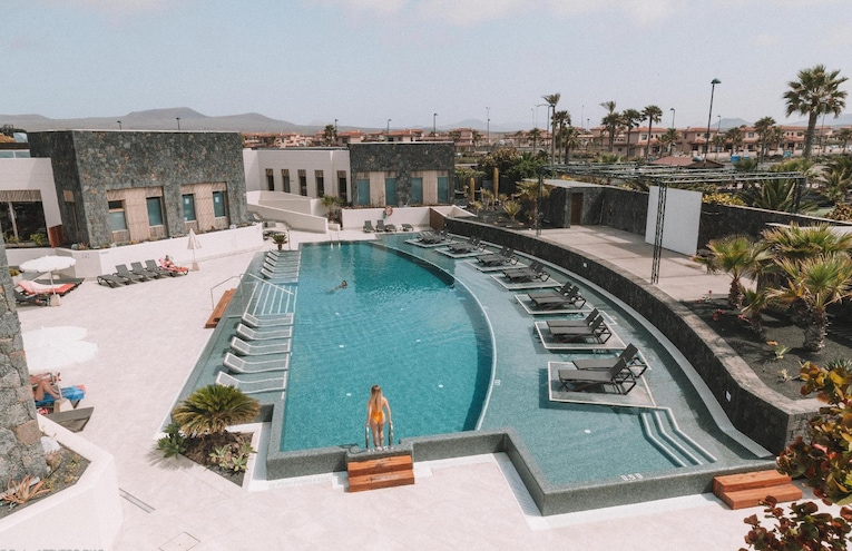 Swimming pools - 4