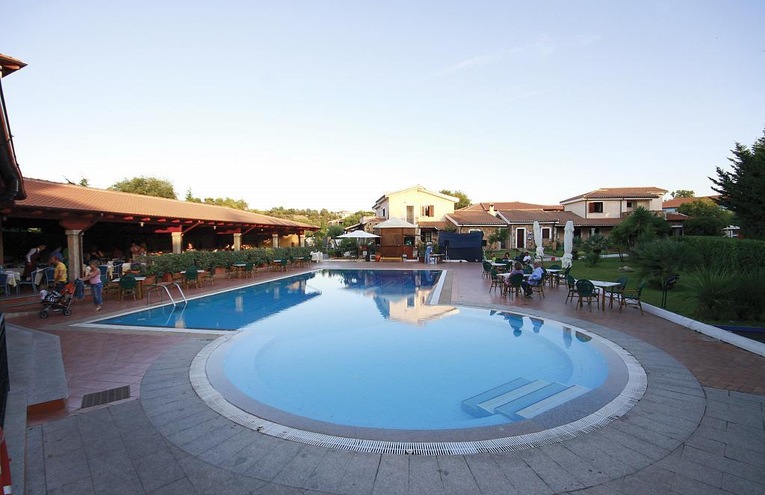 Swimming pools - 2