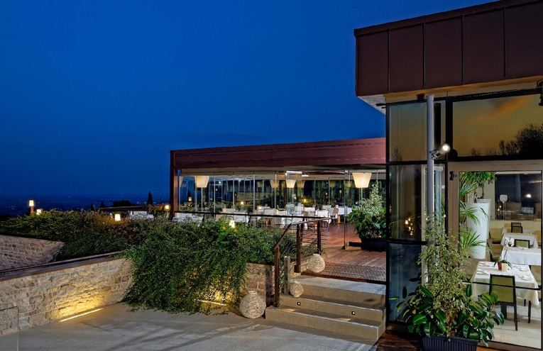 Restaurants - 1