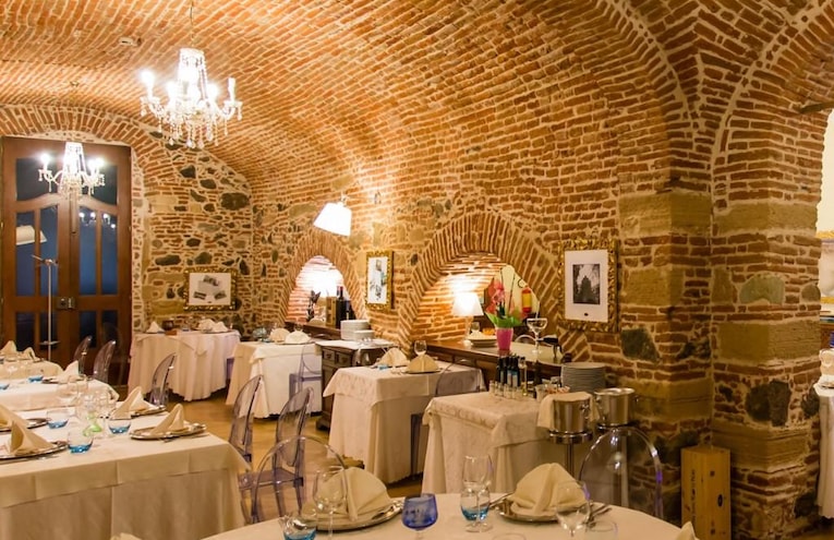 Restaurants - 1