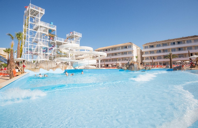 Swimming pools - 3