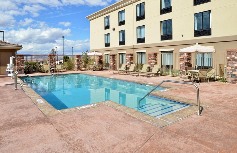 Swimming pools - 1