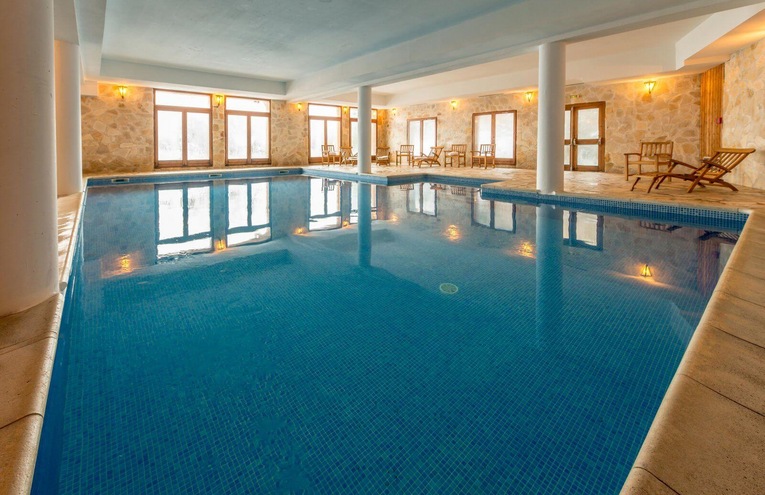 Swimming pools - 1