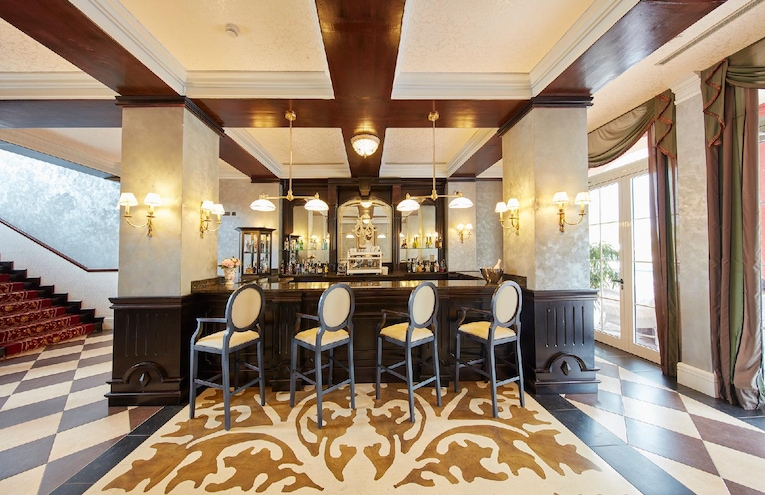 Restaurants - 3