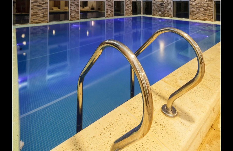 Swimming pools - 1
