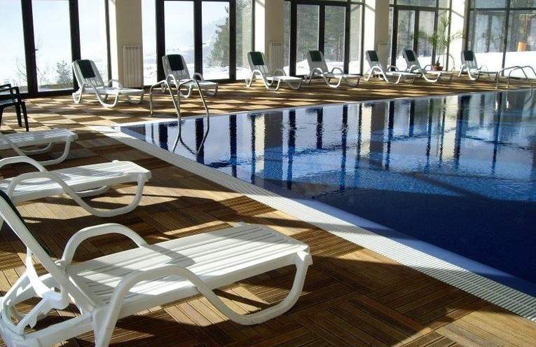 Swimming pools - 1
