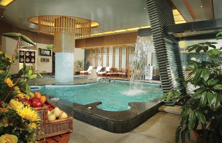 Swimming pools - 1