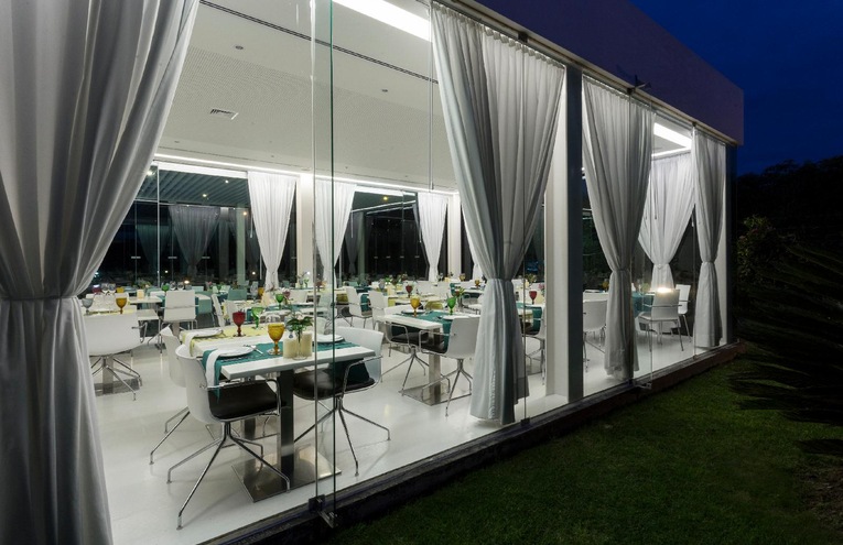 Restaurants - 4