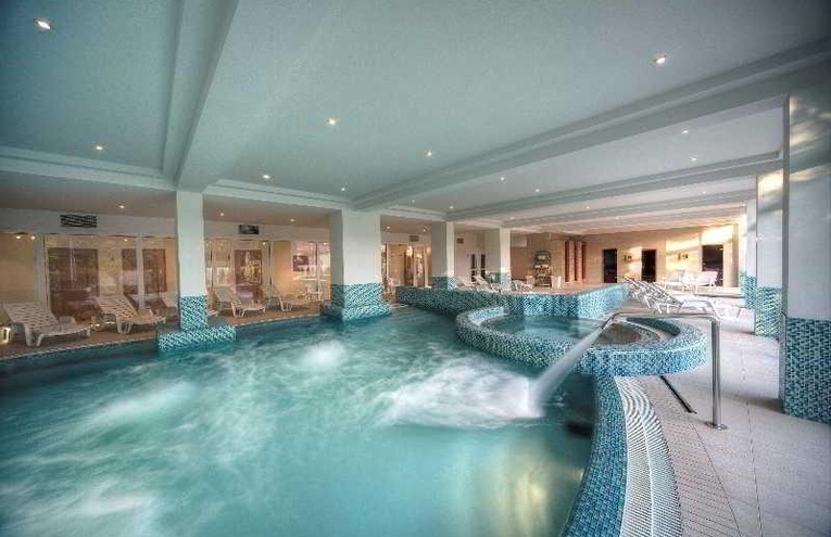 Swimming pools - 1