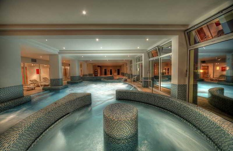Swimming pools - 3
