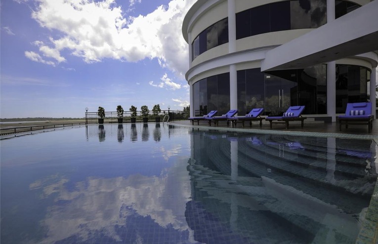 Swimming pools - 1