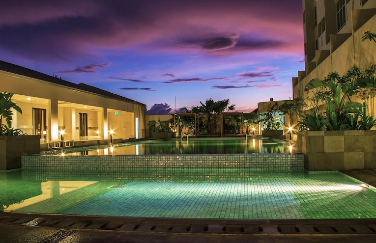 Swimming pools - 2
