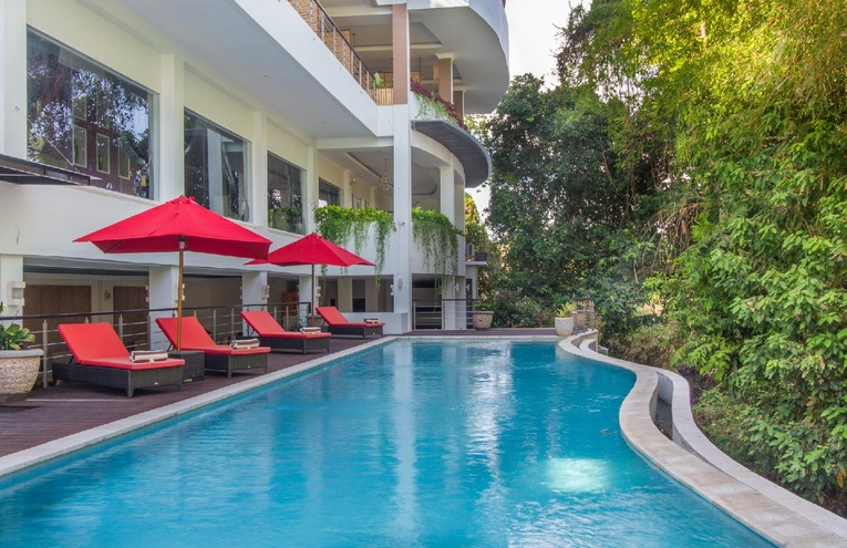 Swimming pools - 1