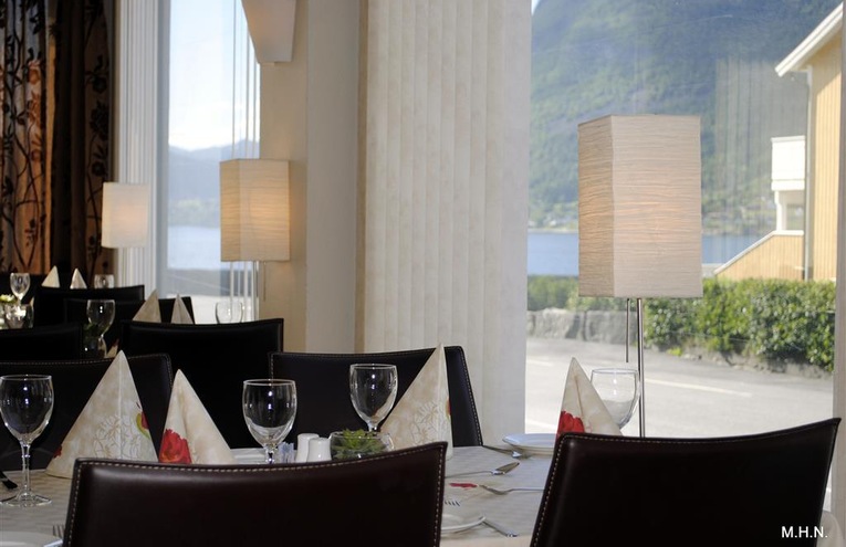 Restaurants - 3