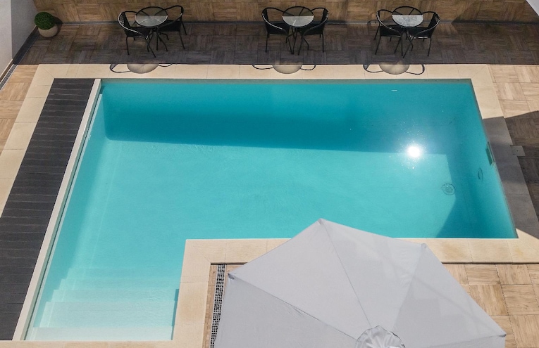 Swimming pools - 4