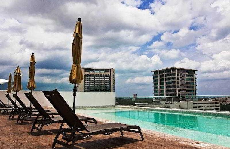 Swimming pools - 1