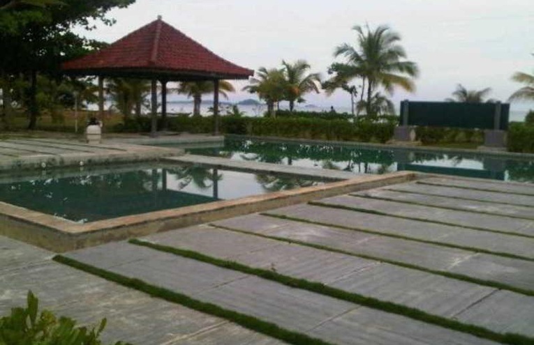 Swimming pools - 1