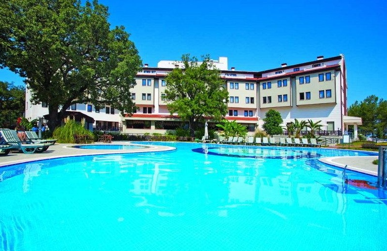 Swimming pools - 1