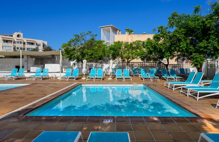 Swimming pools - 3