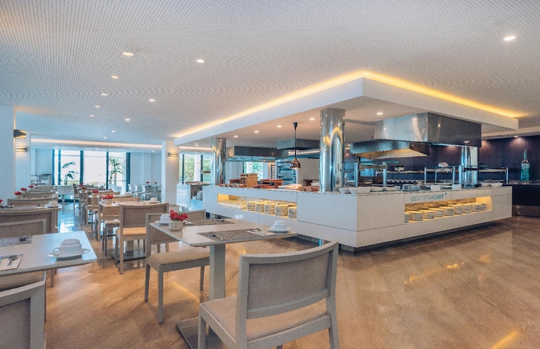 Restaurants - 4