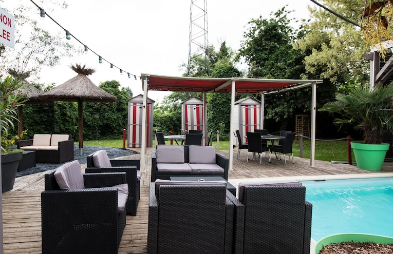 Swimming pools - 1