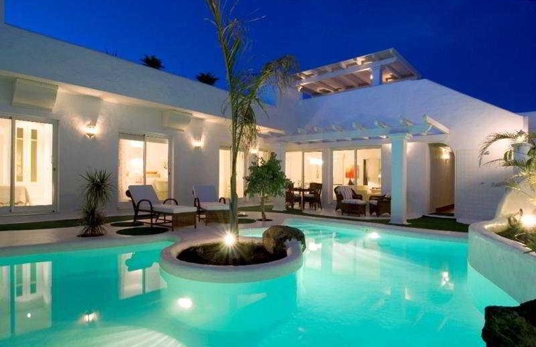 Swimming pools - 1