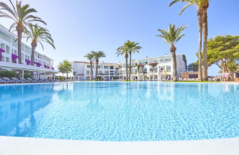 Swimming pools - 1