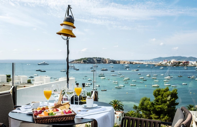 Restaurants - 1