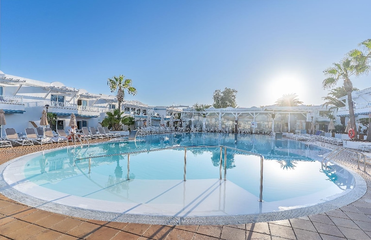 Swimming pools - 2