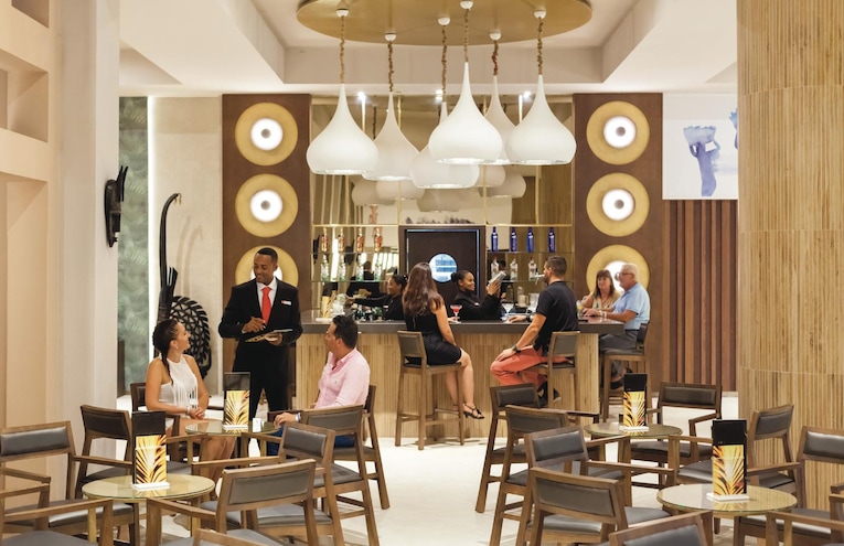 Restaurants - 6