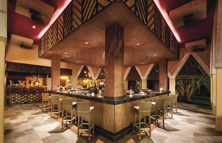 Restaurants - 12