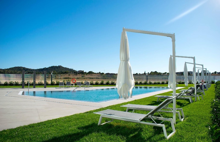 Swimming pools - 2