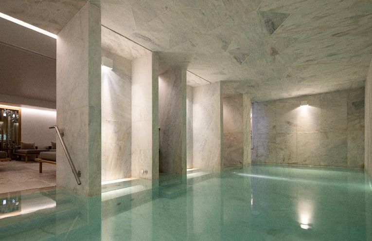 Swimming pools - 2