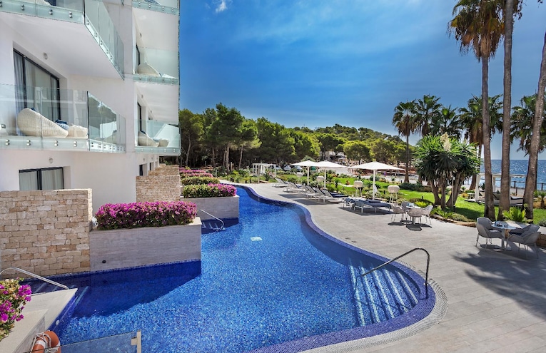 Swimming pools - 3