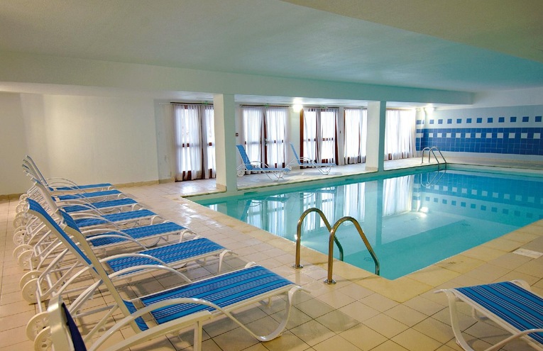 Swimming pools - 1