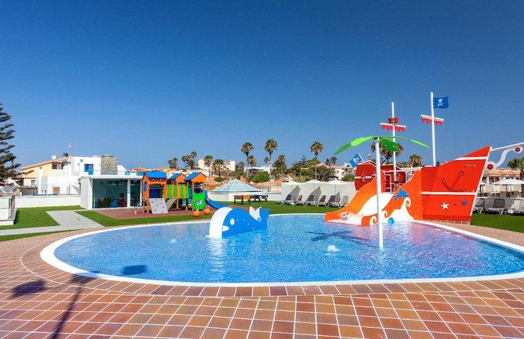Swimming pools - 2