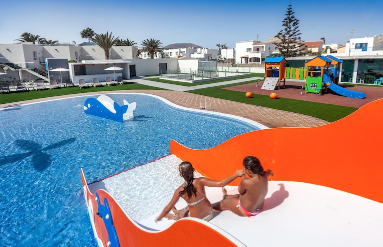 Swimming pools - 1
