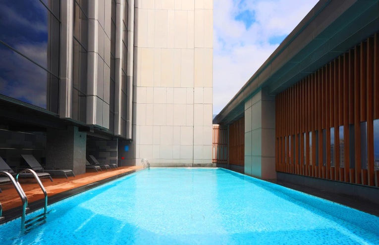 Swimming pools - 1