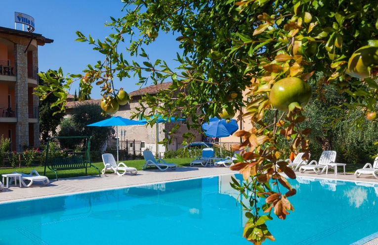 Swimming pools - 1