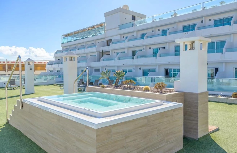 Swimming pools - 4