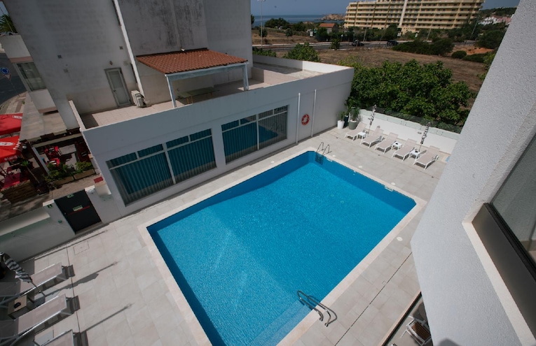 Swimming pools - 3