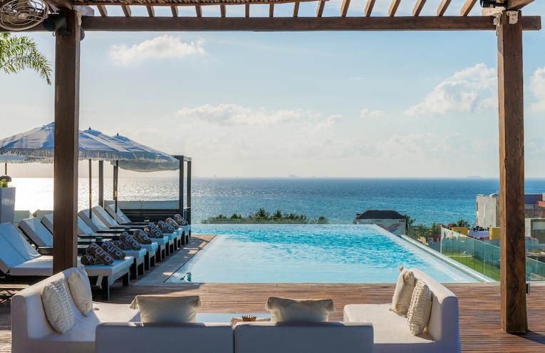 Swimming pools - 1