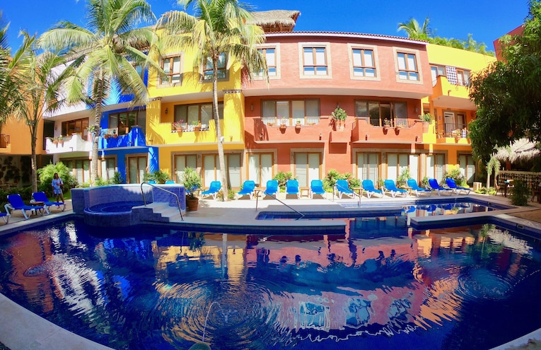 Swimming pools - 1
