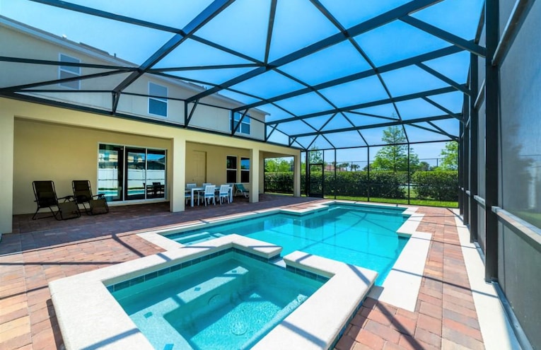 Swimming pools - 1