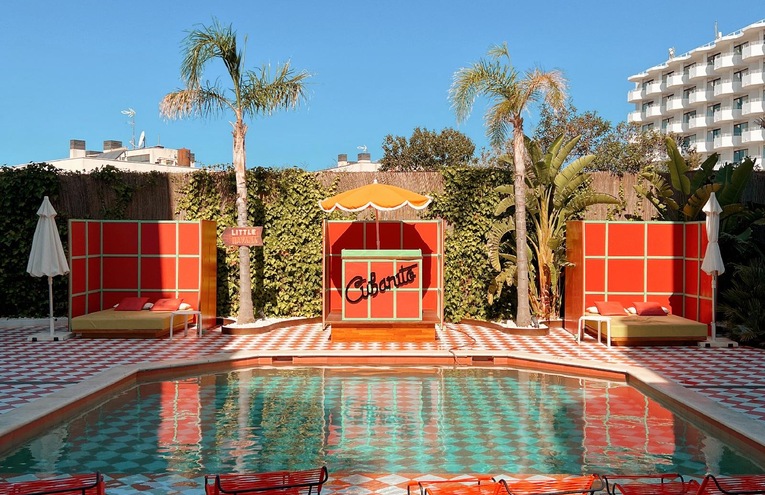 Swimming pools - 2
